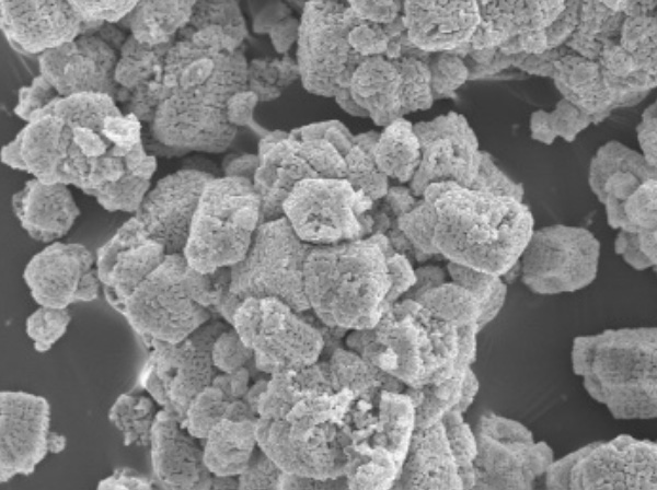 High purity alumina AHP30